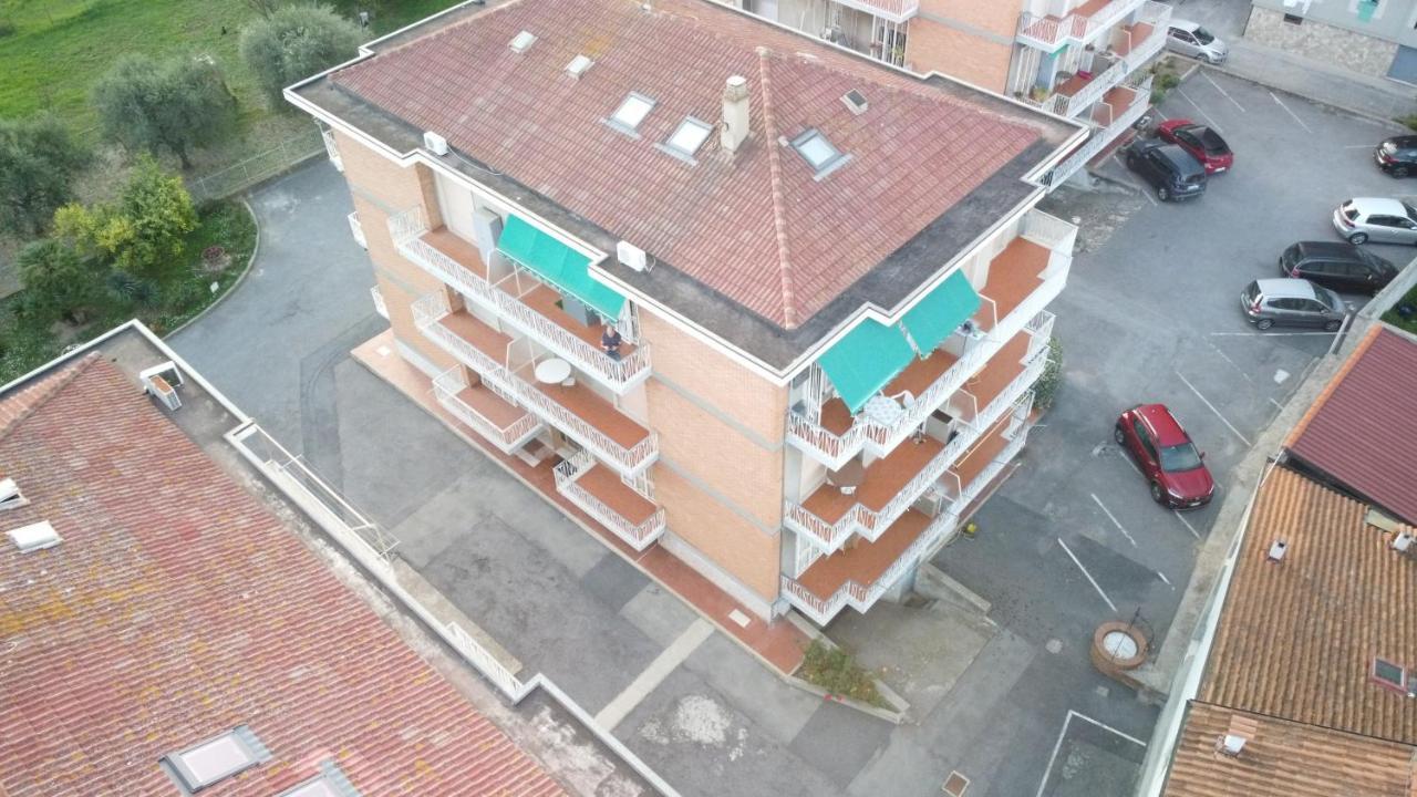 La Casa Di Giugiu Lägenhet Diano Marina Exteriör bild